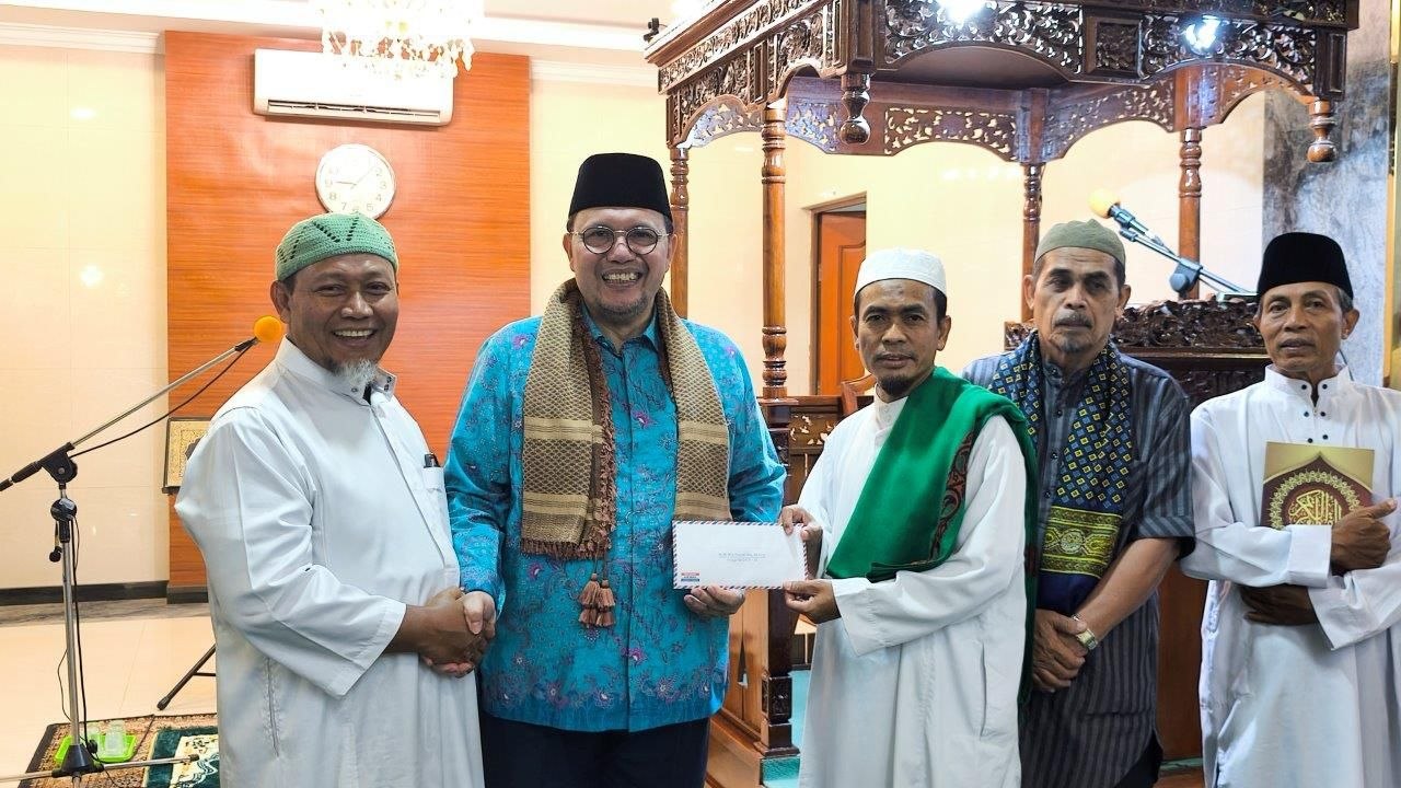 Anggota DPD RI, Ria Saptarika