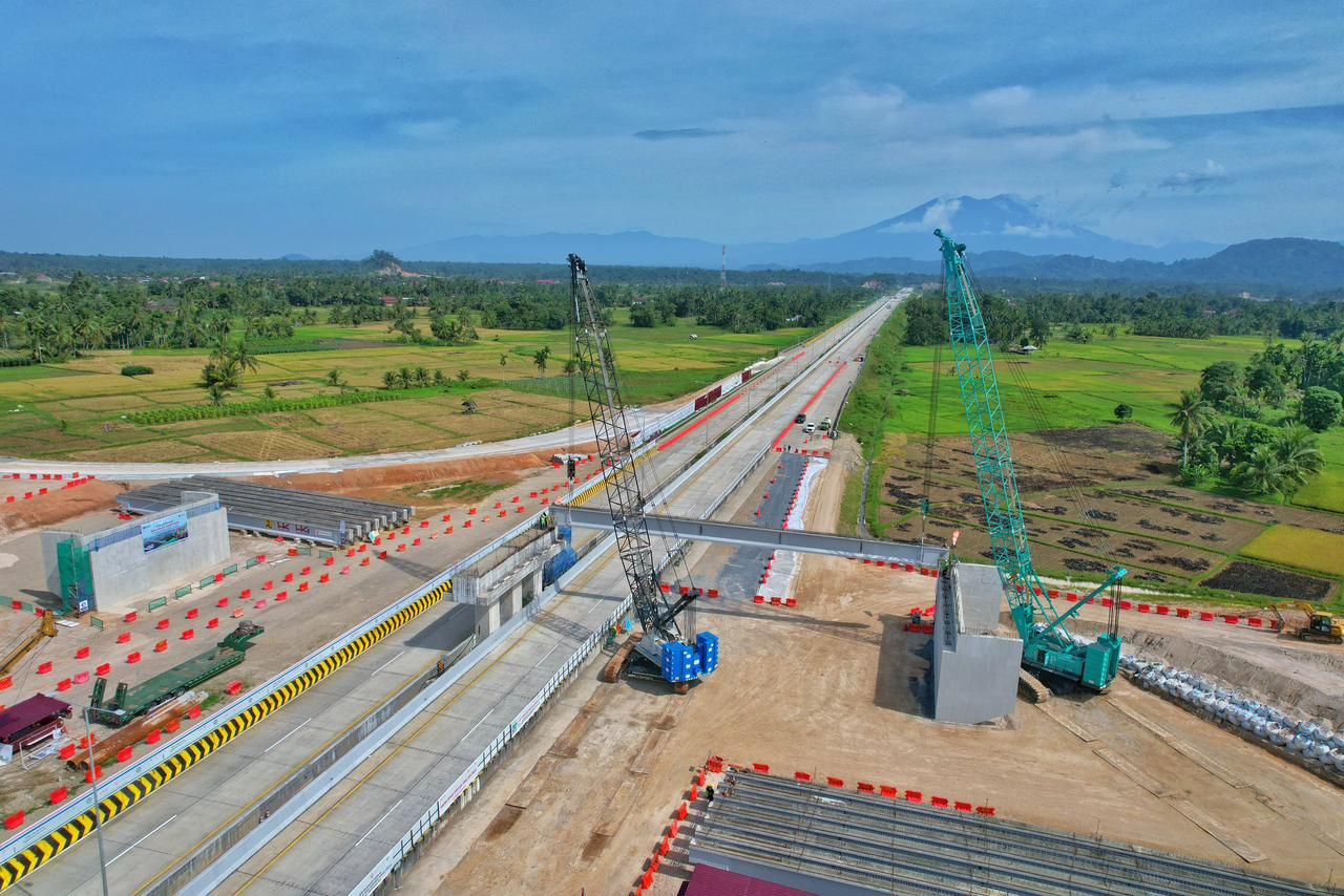 Tol Padang-Sicincin