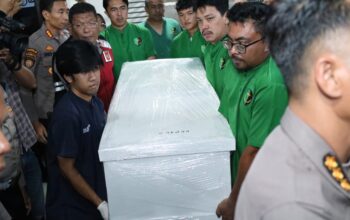 Pemakaman Jenazah Bripda Natanael Simanungkalit yang diduga jadi korban kekerasan di mes Polda Kepri.