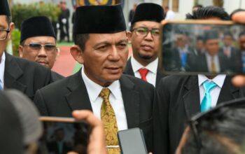 Gubernur Kepri, Ansar Ahmad