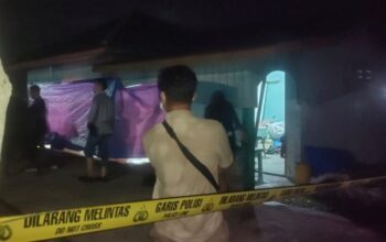 Tim ahli forensik Polda Kepri resmi melakukan autopsi terhadap jenazah korban di TPU Telek, Dabo Singkep, Kabupaten Lingga, Kamis (30/4/2026) malam.