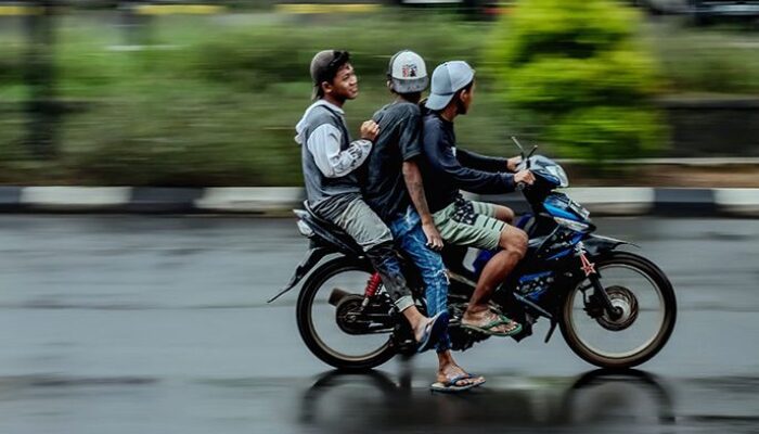 Pelajaran Pahit dari Tragedi Barelang: Bahaya Bonceng Tiga yang Renggut Nyawa 3 Pelajar Batam