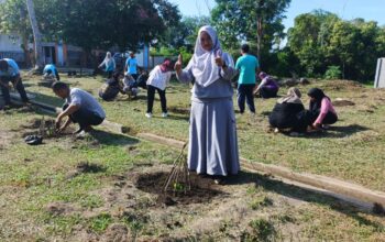 Disperindagkop UKM Lingga luncurkan program unik "Satu Pegawai Satu Pohon" kates untuk perkuat ketahanan pangan dan pasokan program Makan Bergizi Gratis (MBG).