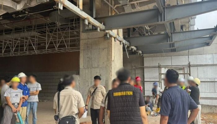 Gerebek Proyek Apartemen Mewah di Batam, Imigrasi Amankan 29 WNA Asal Tiongkok
