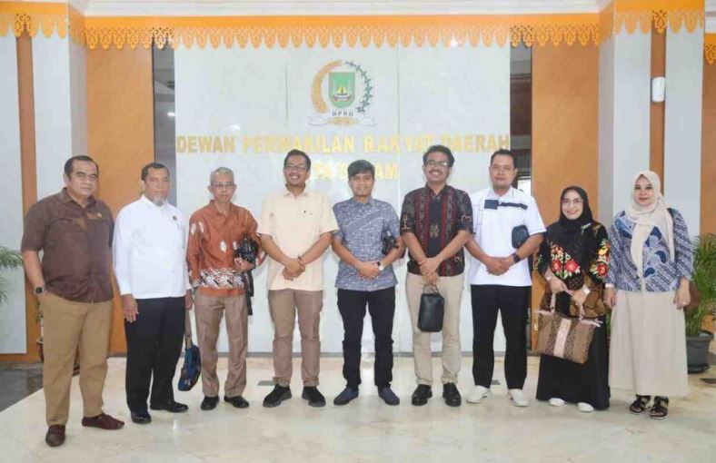 Kunjungan kerja DPRD Kampar ke Batam