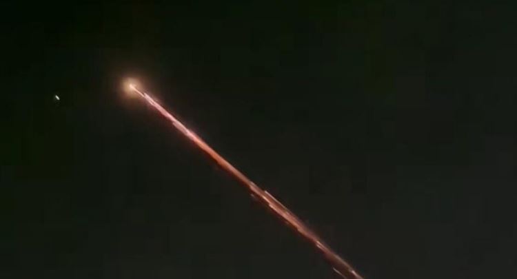 Benda-mirip-meteor-langit-lampung-kawarang