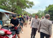 Polsek Sekupang dan personel gabungan amankan puluhan motor knalpot brong saat razia balap liar