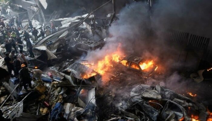 Gencatan Senjata Trump Membara: Israel Terus Bombardir Lebanon, Klaim Pakistan Bertepuk Sebelah Tangan