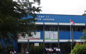 SMP IT Insan Harapan Batam