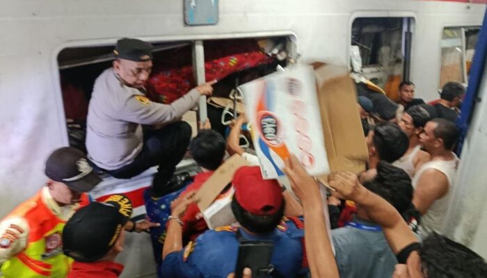 Tabrakan KA Argo Bromo Anggrek vs KRL di Bekasi: 2 Orang Tewas, KAI Minta Maaf