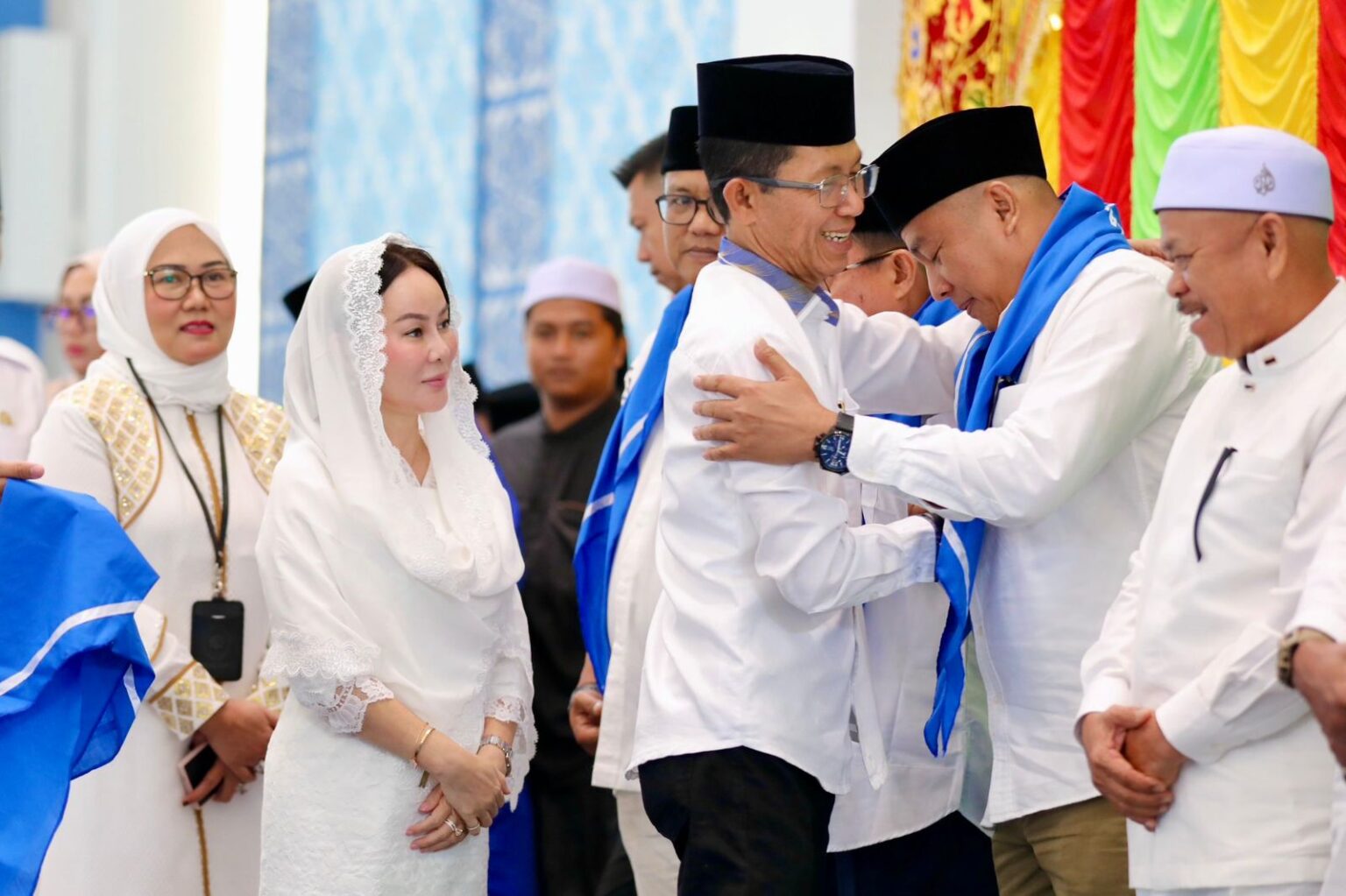 Amsakar Achmad naik haji