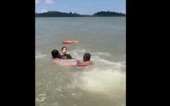 Wanita Muda Nekat Terjun dari Speed Boat Solop Indah di Perairan Selat Beliah Karimun