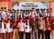 Bupati Iskandarsyah menghadiri acara pengukuhan Pengurus Himpunan Keluarga Kabupaten Agam (HKKA) Sumatra Barat Kabupaten Karimun periode terbaru di Gedung PKSB, Minggu (23/5/2026).