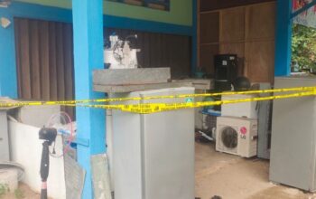 TKP Pembunuhan di Lingga Steril, Warga Garuk Kepala Amankan Barang Elektronik yang Masih Diservis