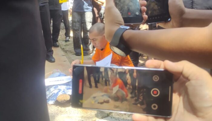 Heboh! Tersangka Jaka Peragakan 25 Adegan Rekonstruksi Pembunuhan Diana di Lingga