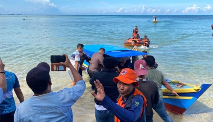 Tragedi Pantai Piwang: Kepulangan yang Memilukan, Dua Kursi Kosong di Kelas 5 SD 004 Sual