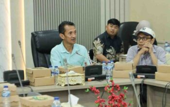 Ketua Pansus Muhammad Yunus memimpin rapat koordinasi pembahasan Ranperda LAM Kota Batam bersama tim Pemko Batam