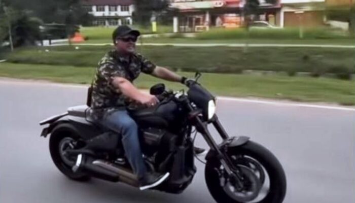 Bukan Cuma Helm, Motor 600 Juta Ketua DPRD Kepri Wajib Pakai SIM CII, Ini Aturannya!