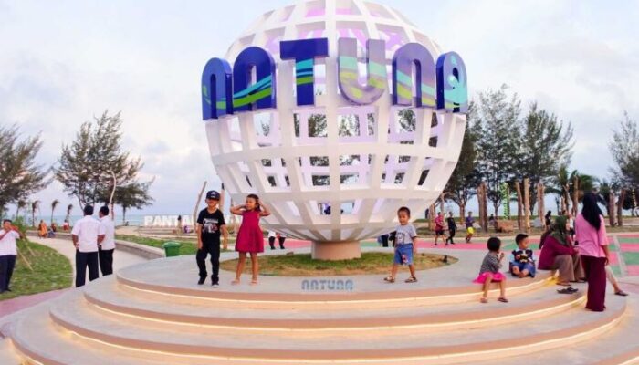 Dari “Pantai Stres” Menuju Pantai Rindu: Metamorfosis dan Sisi Kelam Pantai Piwang Natuna