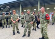 Laut Natuna Utara Memanas? Pangkogabwilhan I Letjen Kunto Arief Cek Langsung Kesiapan Alutsista Armed dan Arhanud!