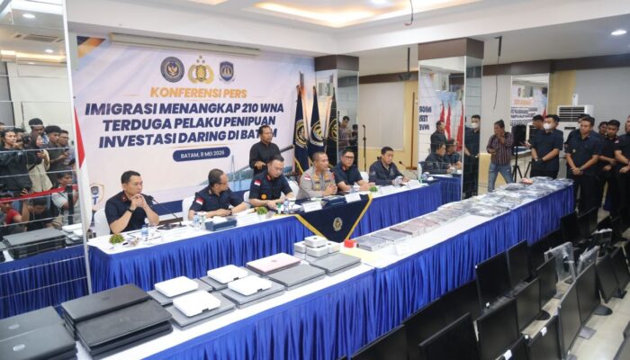 Batam Jadi Markas Scam Trading Internasional: 210 WNA Ditangkap, Sasar Korban Hingga ke Eropa