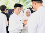 Wali Kota Batam, Amsakar Achmad, menggelar Walimatus Safar di kediamannya, Batam Centre, Minggu (10/5/2026). Kegiatan tersebut menjadi momen silaturahmi sekaligus ungkapan rasa syukur menjelang keberangkatannya menunaikan ibadah haji ke Tanah Suci pada 21 Mei 2026.