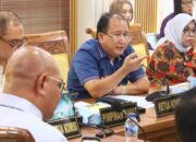 Suasana RDPU Komisi IV DPRD Batam membahas dugaan eksploitasi dan prostitusi di Kawasan Sintai bersama mahasiswa UPB.