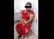 VJ pelaku ibu tiri yang tega aniaya anak saat menjalani pemeriksaan di Polsek Sagulung Batam.