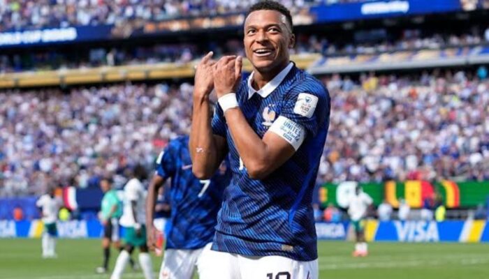 Ogah Pensiun di Usia 80 Tahun, Ini Alasan Mbappe Malas Ladeni Orang-Orang yang Hobi Kritik
