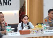 Penandatanganan pakta integritas pengusaha besi tua batam bersama bp batam dan polda kepri di polresta barelang.