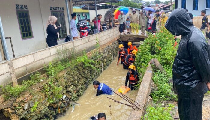 Balita 2 Tahun Hanyut di Tanjung Sengkuang Batam Belum Ditemukan, Tim SAR Lakukan Penyelaman