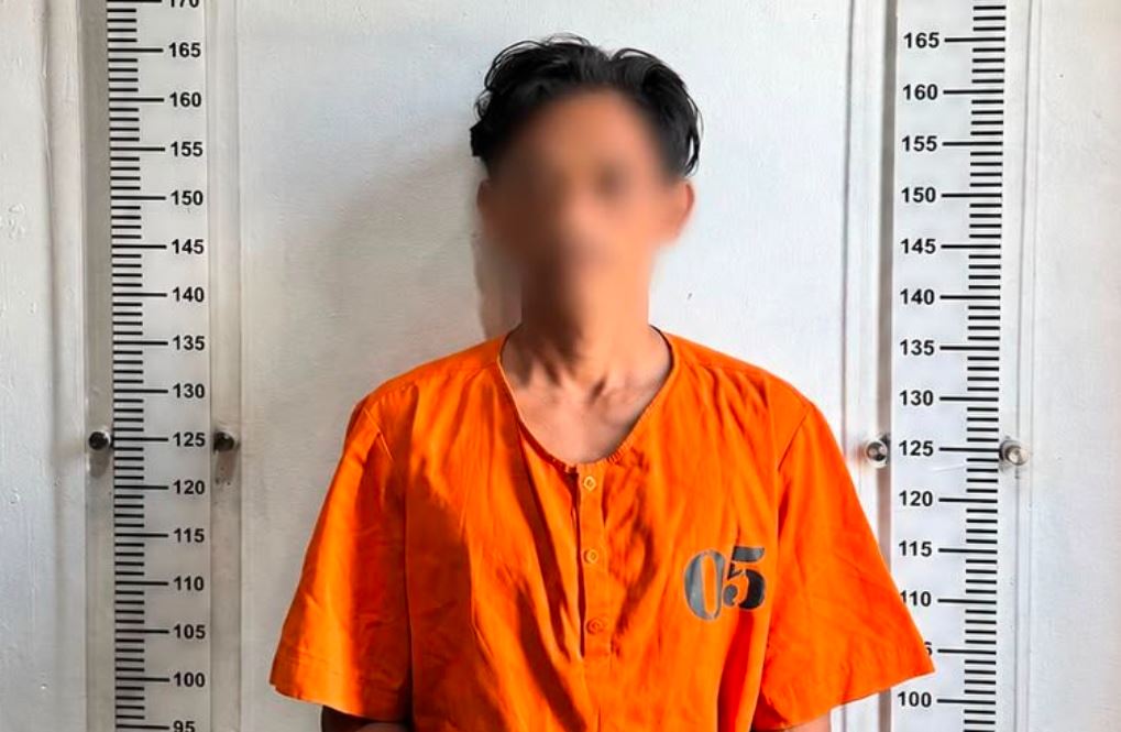 Tersangka jambret hp PA (33) saat diamankan tim gabungan Jatanras Polresta Barelang dan Polsek Sungai Beduk Batam.