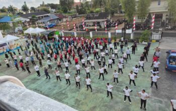 Sambut Hari Bhakti Adhyaksa, Kejari Lingga Gelar Senam Sehat, Pengobatan Gratis dan Bazar UMKM