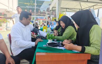 Cek Kesehatan Gratis Jadi Magnet, Ratusan Warga Padati Kegiatan Kejari Lingga