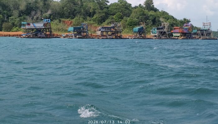 Aktivitas Tambang Timah di Lingga Kian Marak, Pengusaha Raup Untung, Rakyat dan Daerah Dibuat Buntung? Sembilan Mesin TI Berjejer di Pulau Selayar, Dugaan Tambang Ilegal Mencuat