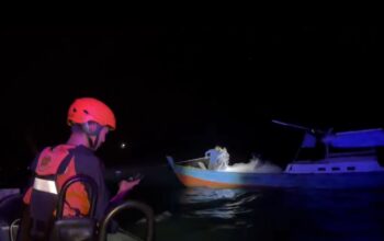 Terombang-ambing di Perbatasan Malaysia, 2 Nelayan Karimun Berhasil Diselamatkan Tim SAR Gabungan
