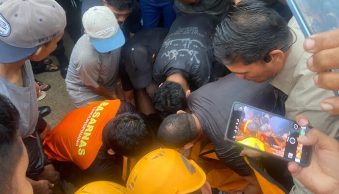 Kronologi Tragis Siswa SMPN 63 Batam Tewas Terseret Arus Parit Kabil, Berawal dari Main Hujan