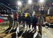 Proses evakuasi dan koordinasi tim SAR terhadap 4 ABK KM Samudra Jaya Kelautan yang selamat di Malaysia.