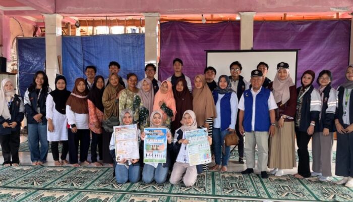 Lebih dari Memeras Susu: Tim KKN Undip “Naikkan Kelas” UMKM Sapi Perah melalui Edukasi Produksi dan Kesejahteraan Pekerja