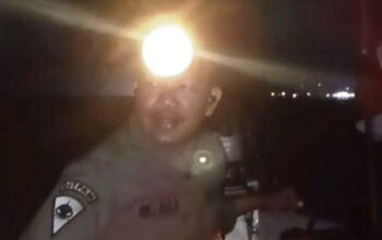 Petugas Ditpam BP Batam bergerak cepat merespons laporan dugaan aksi nekat seorang perempuan yang melompat dari Jembatan 1 Barelang pada Selasa (25/8/2026) dini hari sekitar pukul 03.30 WIB.