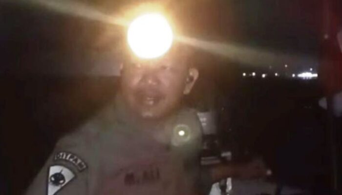 Pakai Boat Nelayan, Petugas Dini Hari Langsung Sisir Laut Cari Karyawati PT Sumitomo