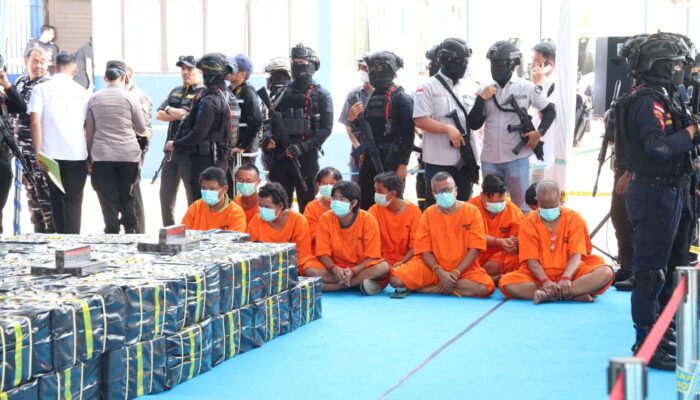 Anomali Logistik Rp8,4 Triliun: Mengapa Narkoba Raksasa Diselundupkan Bersama Rokok Ilegal di Perairan Kepri?