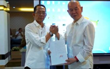 Yuangki tercatat sebagai Direktur PT Usaha Jaya Karya Makmur (PT UJKM), entitas swasta yang secara resmi memenangkan dan menandatangani perjanjian Kerja Sama Pemanfaatan (KSP) barang milik daerah untuk revitalisasi Pasar Induk Jodoh pada Maret 2026 lalu.