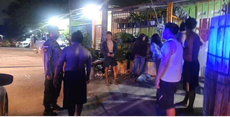 Tim gabungan Polsek Batam Kota merespons laporan Call Center Polisi 110 di Baloi Kolam Batam