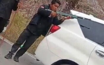 Foto Eksekutor Berlaras Panjang di Barelang Beredar, Senjata LSM Lang Laut Disita Polisi?