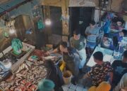 Rekaman CCTV pembacokan parang di Pasar Tos 3000 Batam.