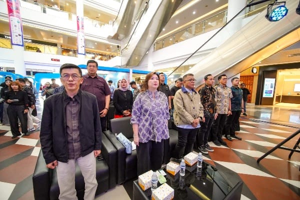 Kepala Dinas Pariwisata Kepri, Hasan dan Kadis Kebudayan dan Pariwisata Batam, Ardiwinata menghadiri ASTINDO Travel Fair di Mega Mall, Batam, Sabtu (31/10/2026). Foto : ist