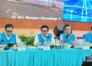 Konferensi pers Dirut PLN Batam Kwin Fo menjelaskan kronologi dan penyebab pemadaman listrik total Batam-Bintan.