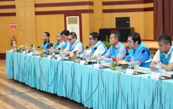 Dirut PLN Batam Kwin Fo menyampaikan kronologi, skema kompensasi, dan temuan evaluasi blackout Batam-Bintan dalam konferensi pers.